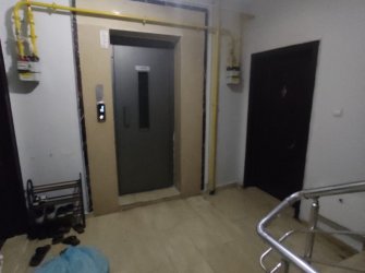 Kızıltepe Merkezde Sezer Market Arkası 2.kat Satılık 3+1 Geniş Daire