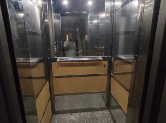 Kızıltepe Merkezde Sezer Market Arkası 2.kat Satılık 3+1 Geniş Daire