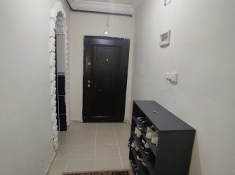 Kızıltepe Merkezde Sezer Market Arkası 2.kat Satılık 3+1 Geniş Daire